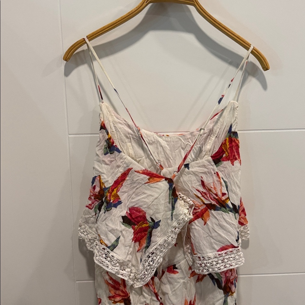 Abercrombie & Fitch White romper with Yellow Accent size large - Picture 7 of 8
